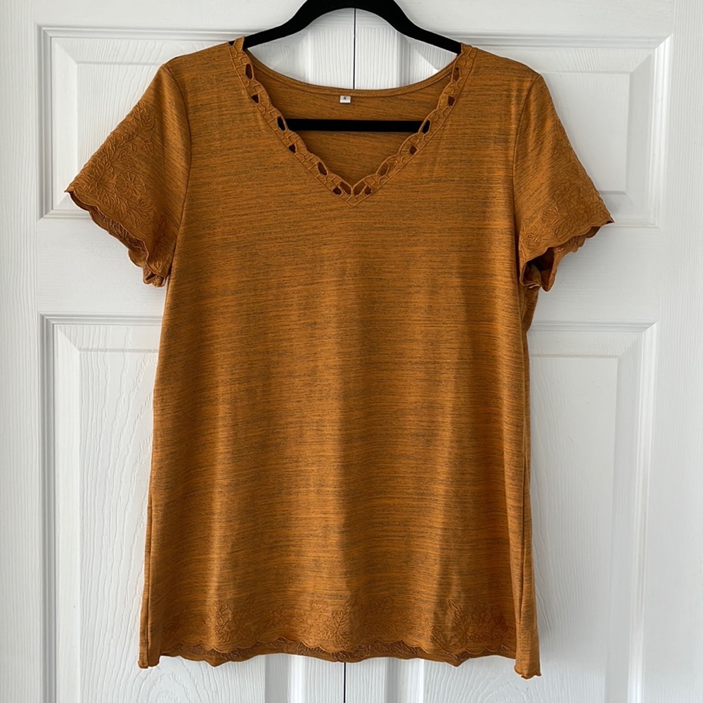 Mustard t-shirt